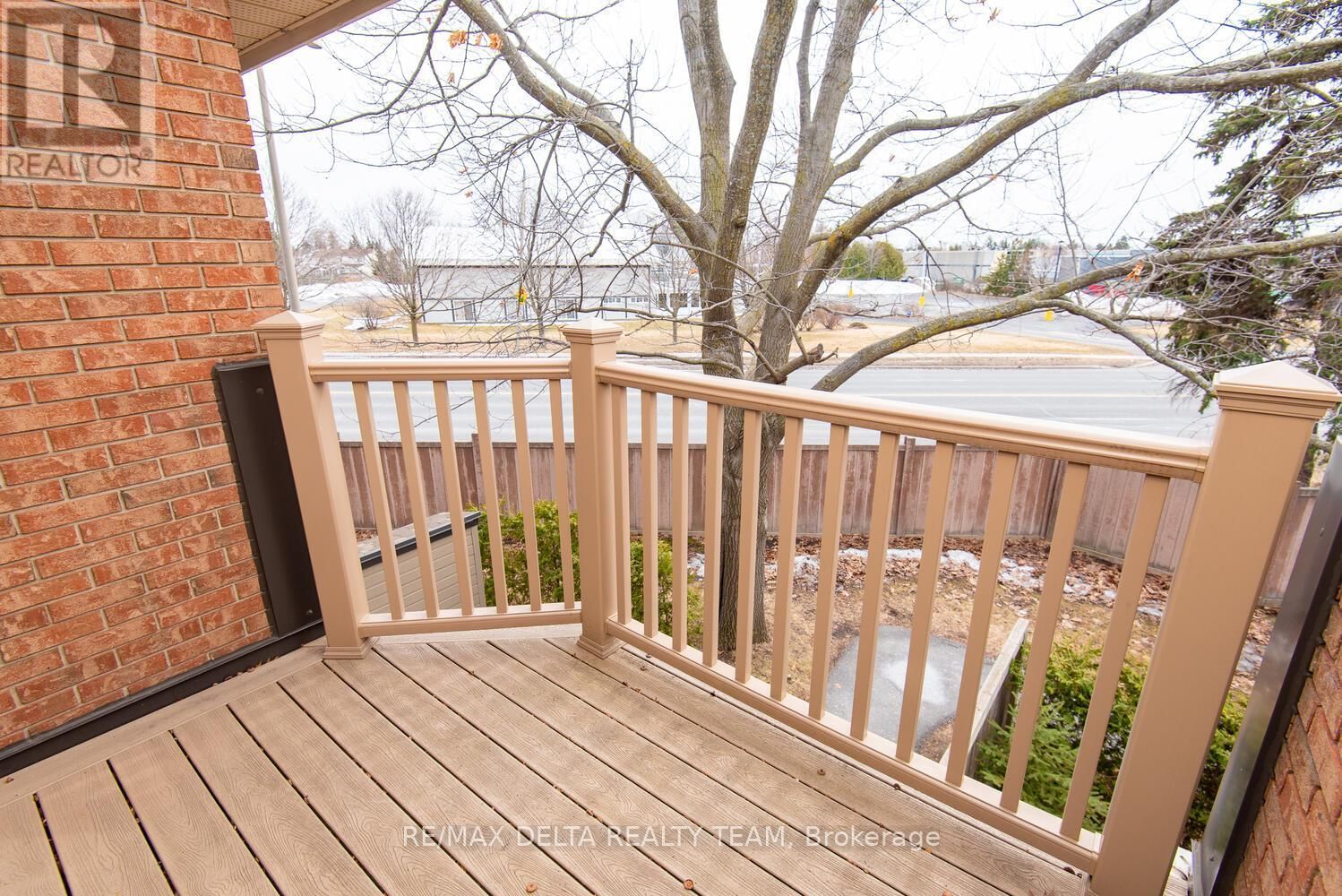 207 - 475 CANTEVAL TERRACE Image 29