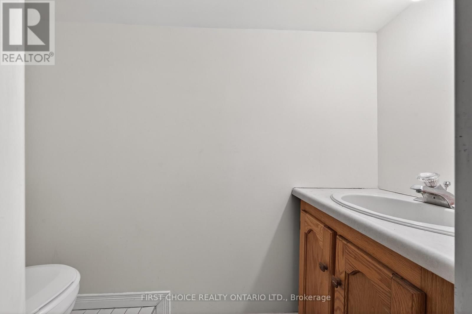 34 GILMOUR STREET Image 27