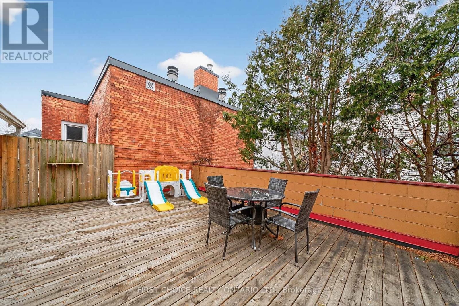 34 GILMOUR STREET Image 29