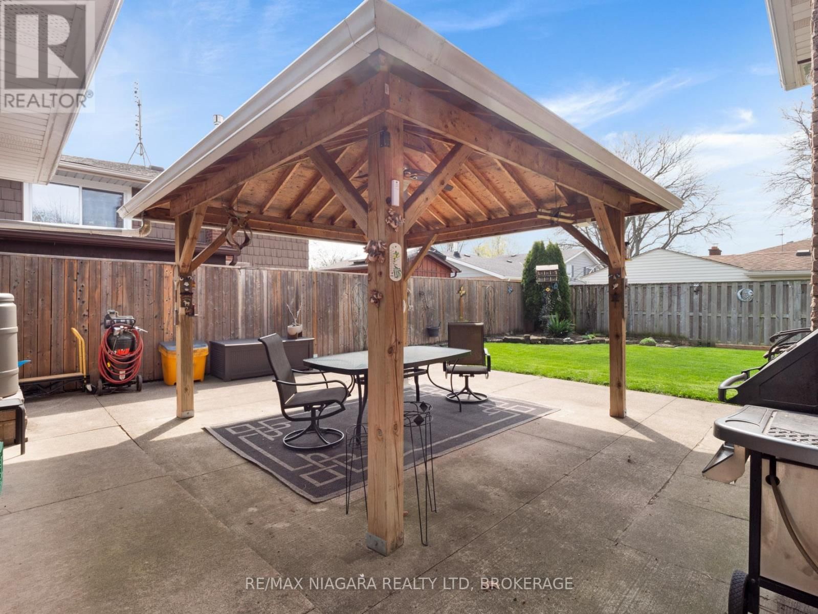 7058 FREEMAN STREET Image 35