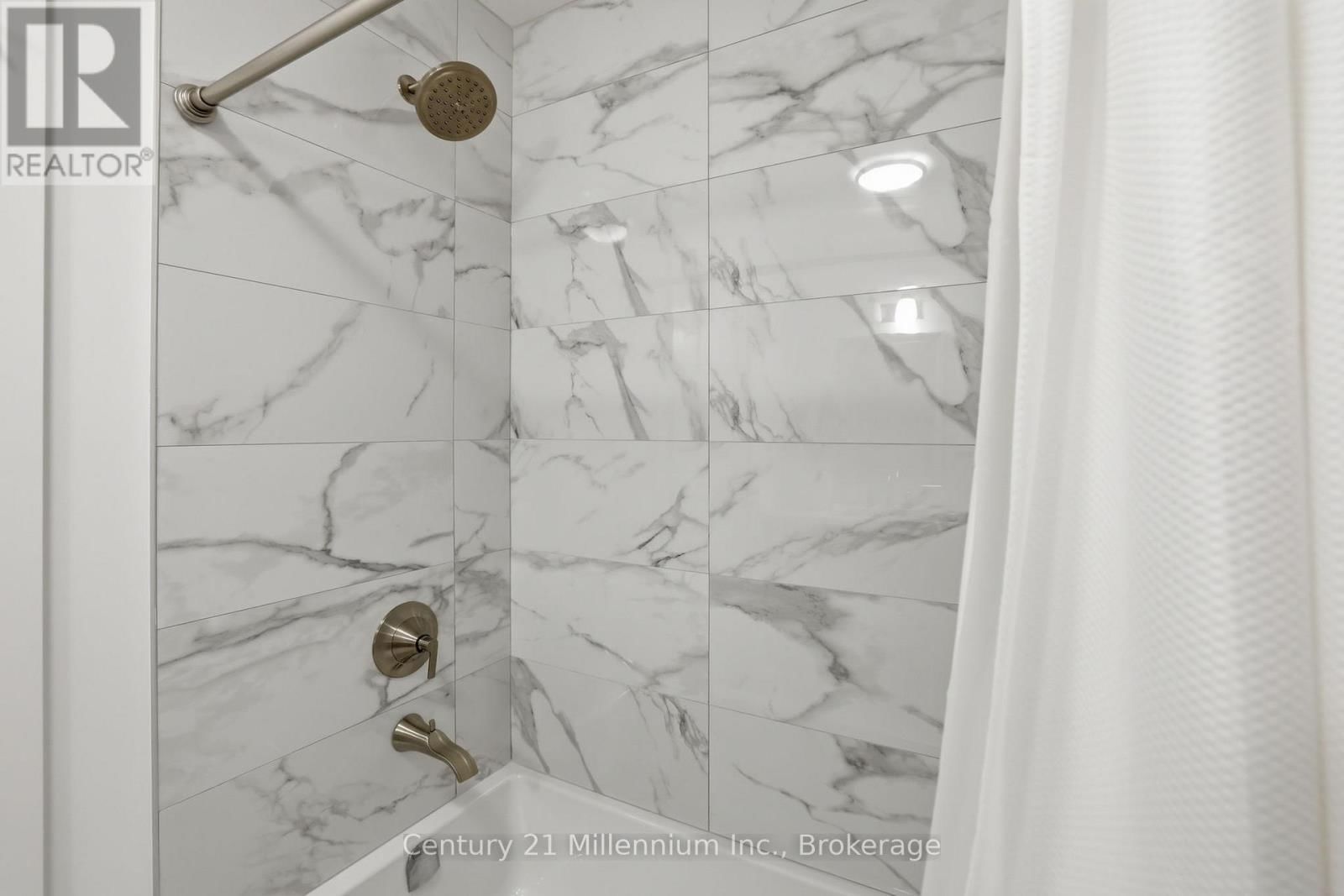 115 COURTLAND STREET Image 28