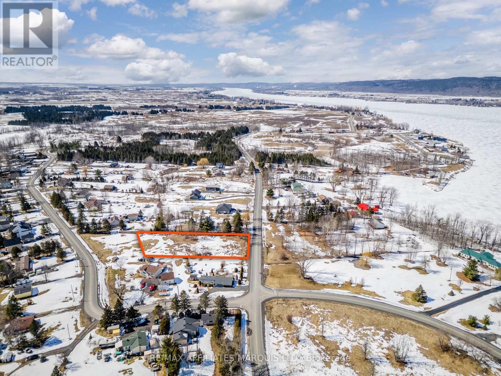 2903 CHARTRAND STREET Image 10