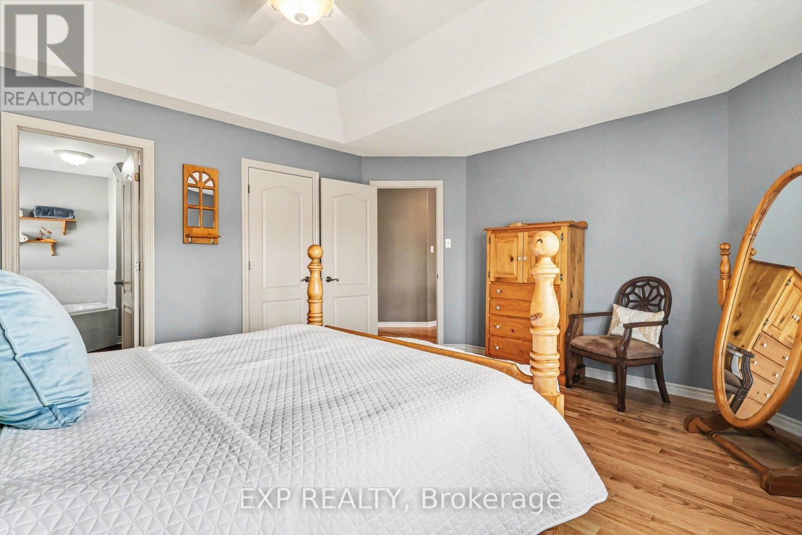 91 REMBRANDT DRIVE Image 17