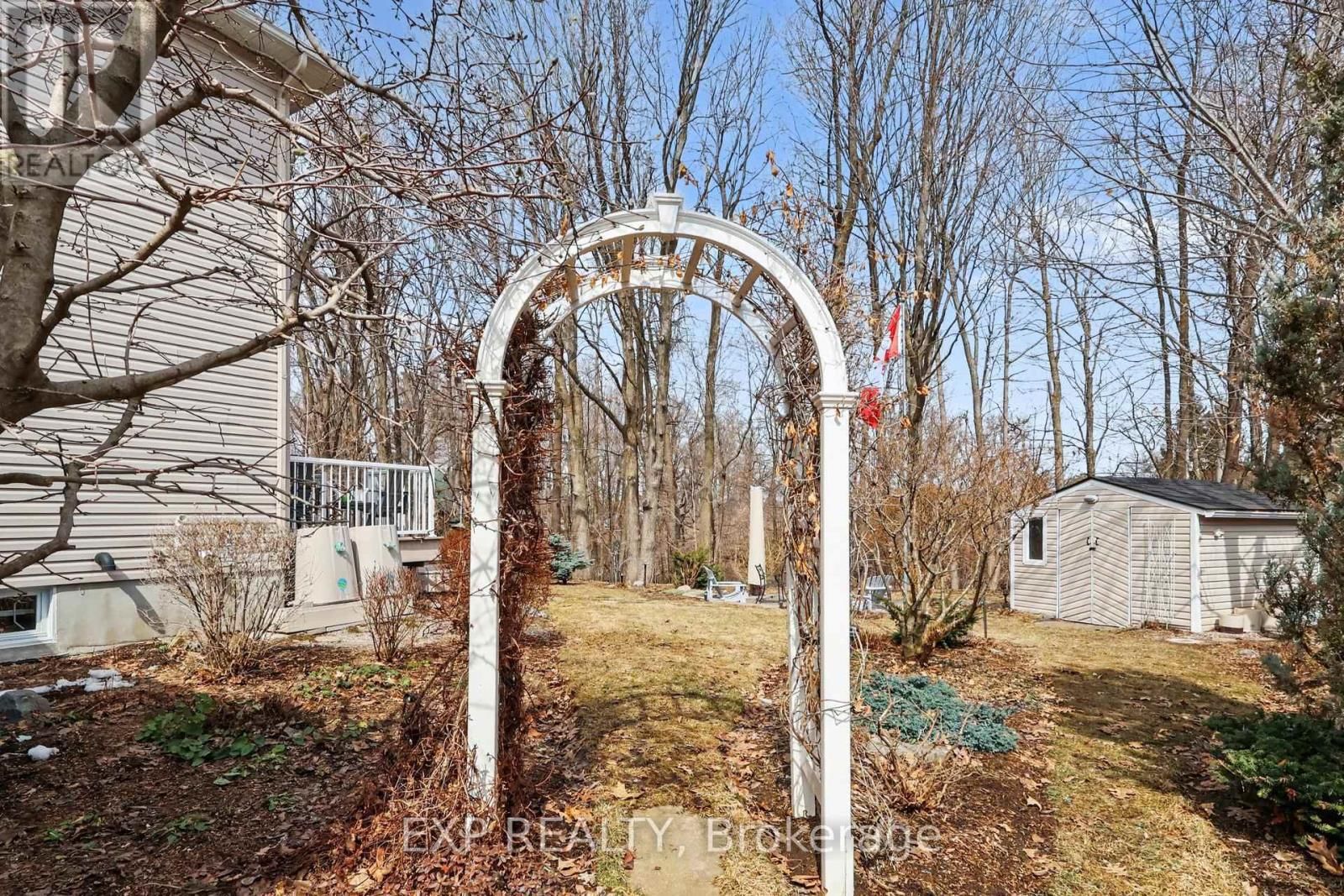 91 REMBRANDT DRIVE Image 29