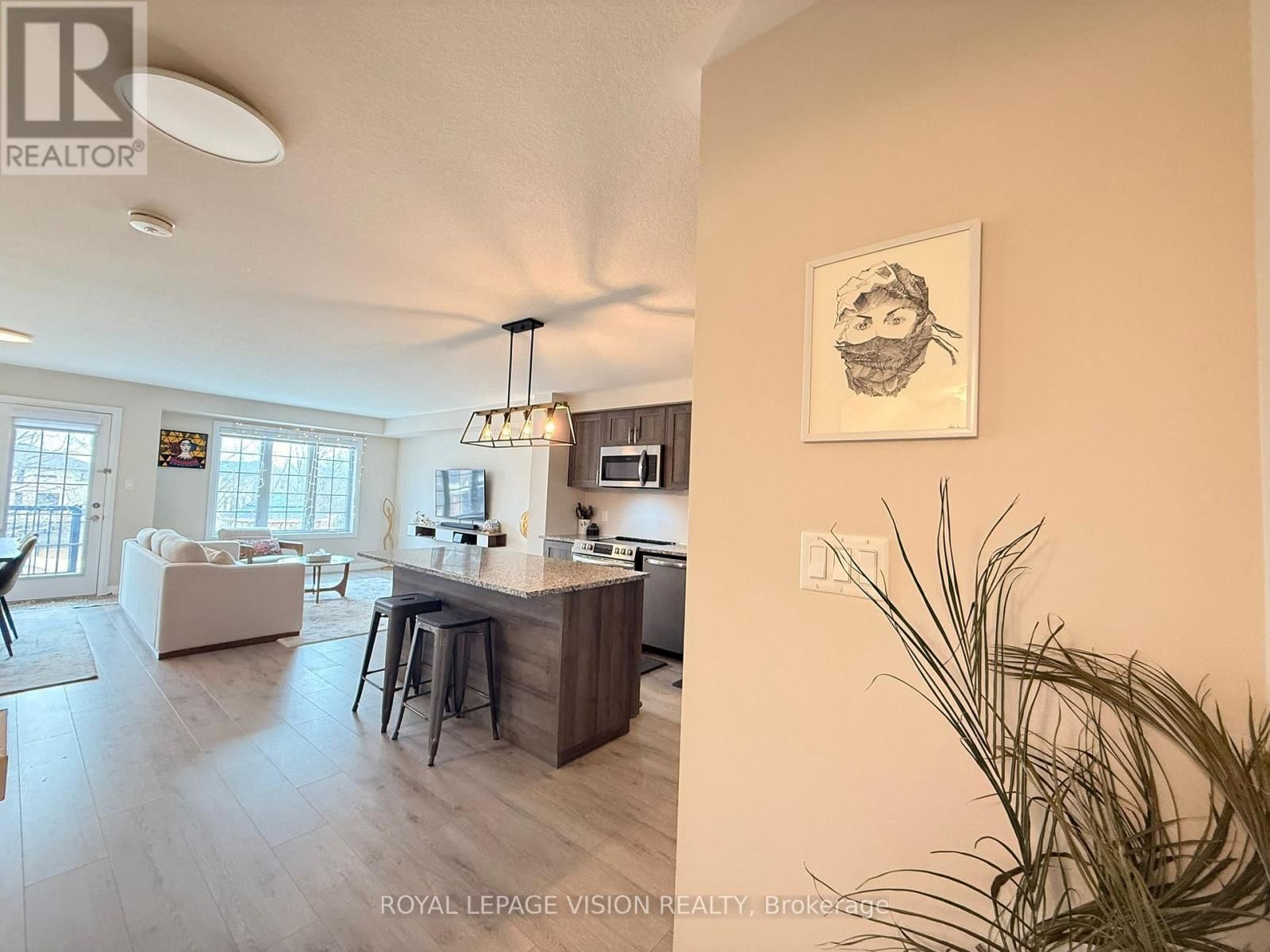 43 BANK SWALLOW CRESCENT Image 10