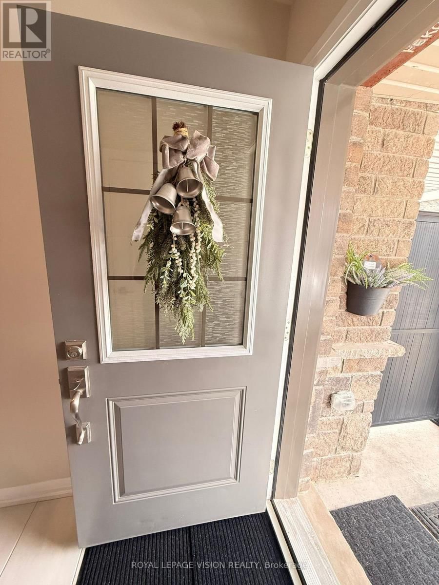 43 BANK SWALLOW CRESCENT Image 5