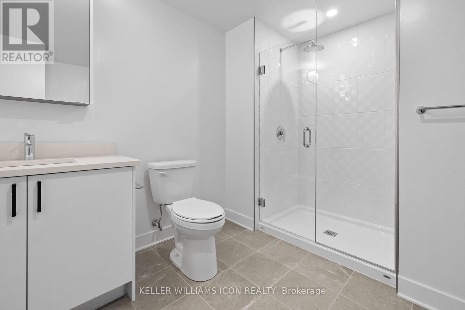 1405 - 180 GEORGE STREET Image 12