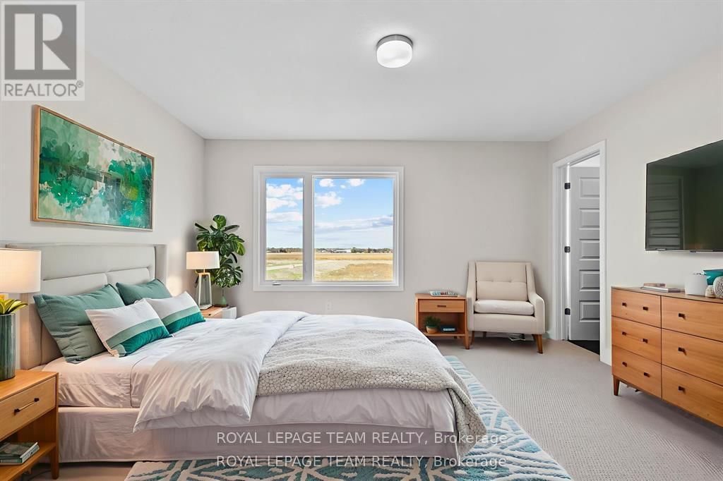 343 CANTERING DRIVE Image 27