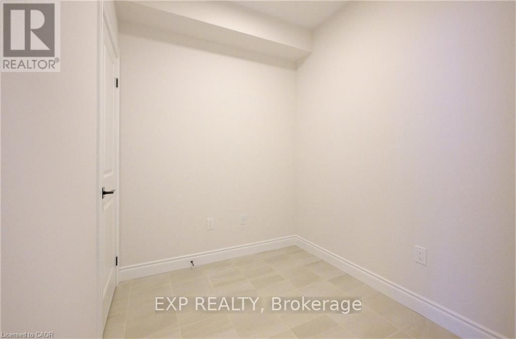 36 ANNE STREET WEST Image 14