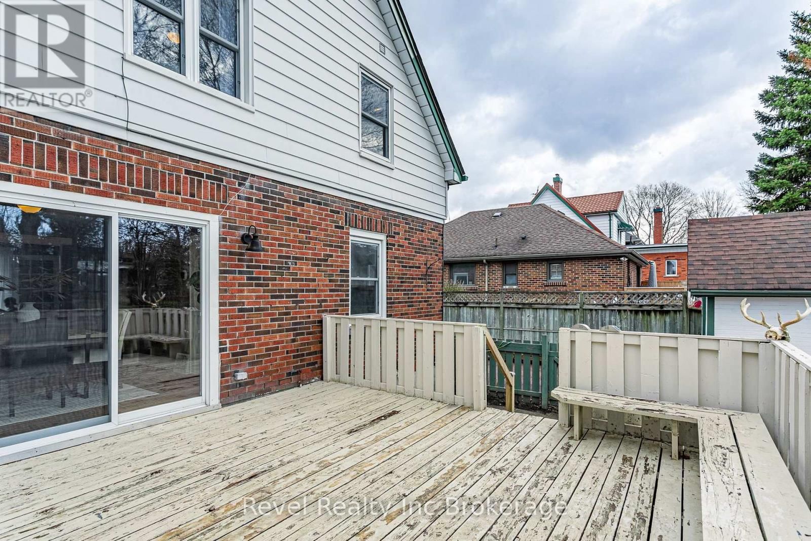 290 INGERSOLL AVENUE Image 36