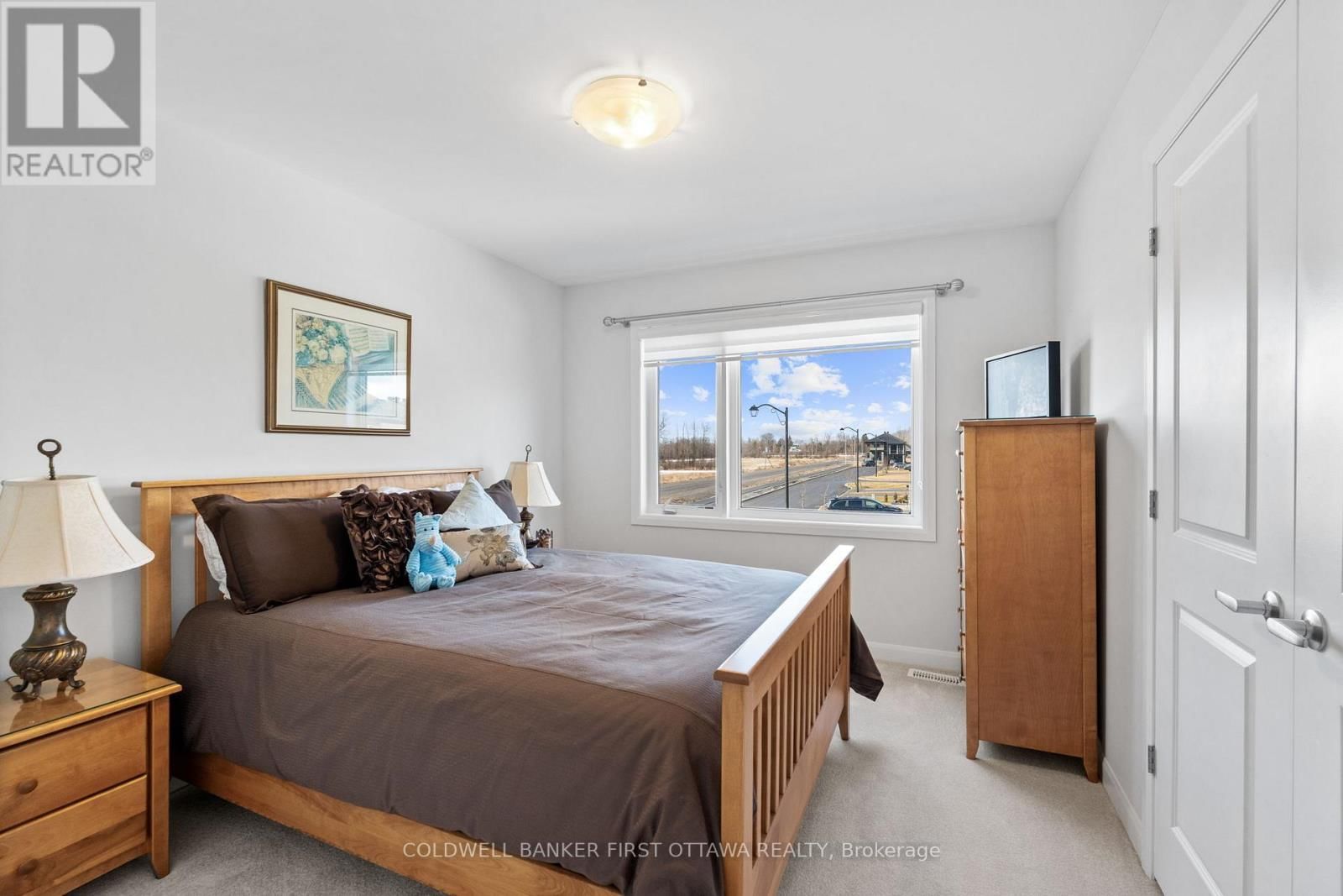 522 ANCHOR CIRCLE Image 22