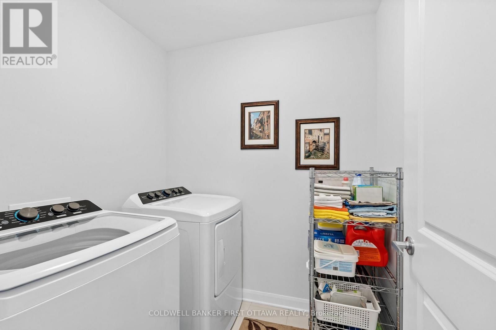 522 ANCHOR CIRCLE Image 33