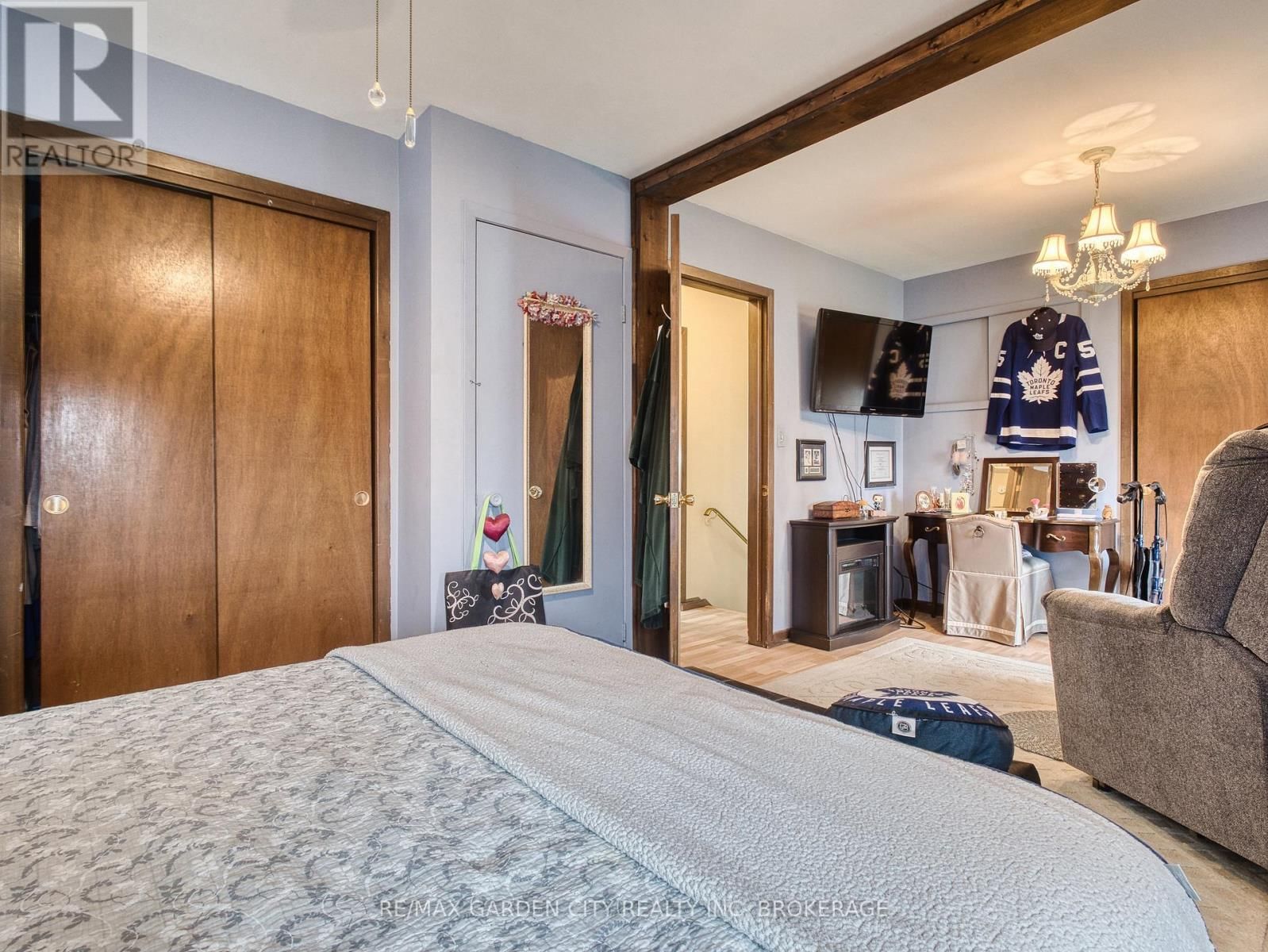 102 MEREDITH DRIVE Image 20