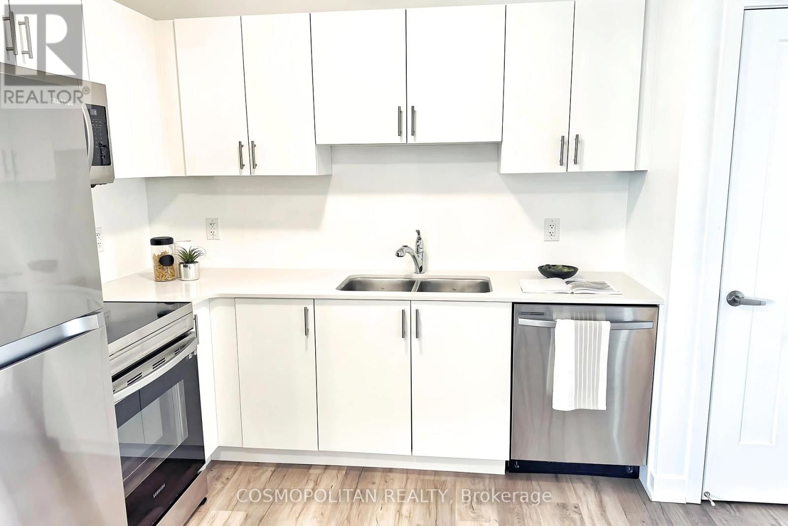 431 - 4263 FOURTH AVENUE Image 16