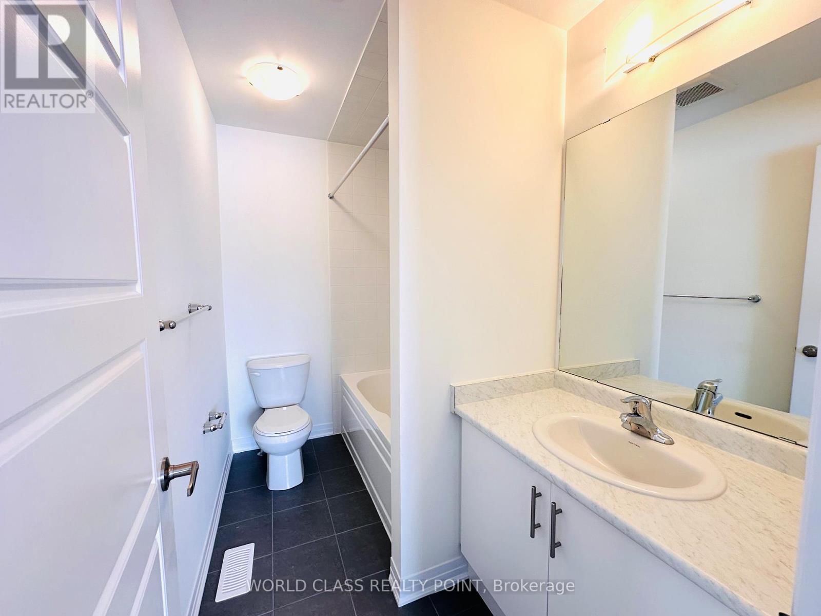 153 WILMOT ROAD Image 23