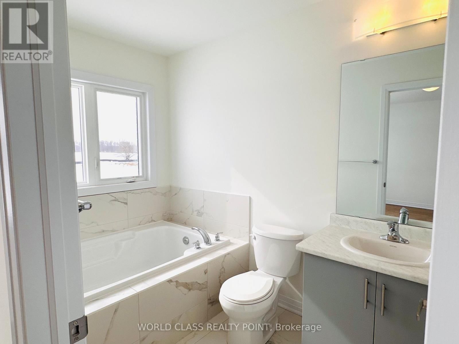 153 WILMOT ROAD Image 30