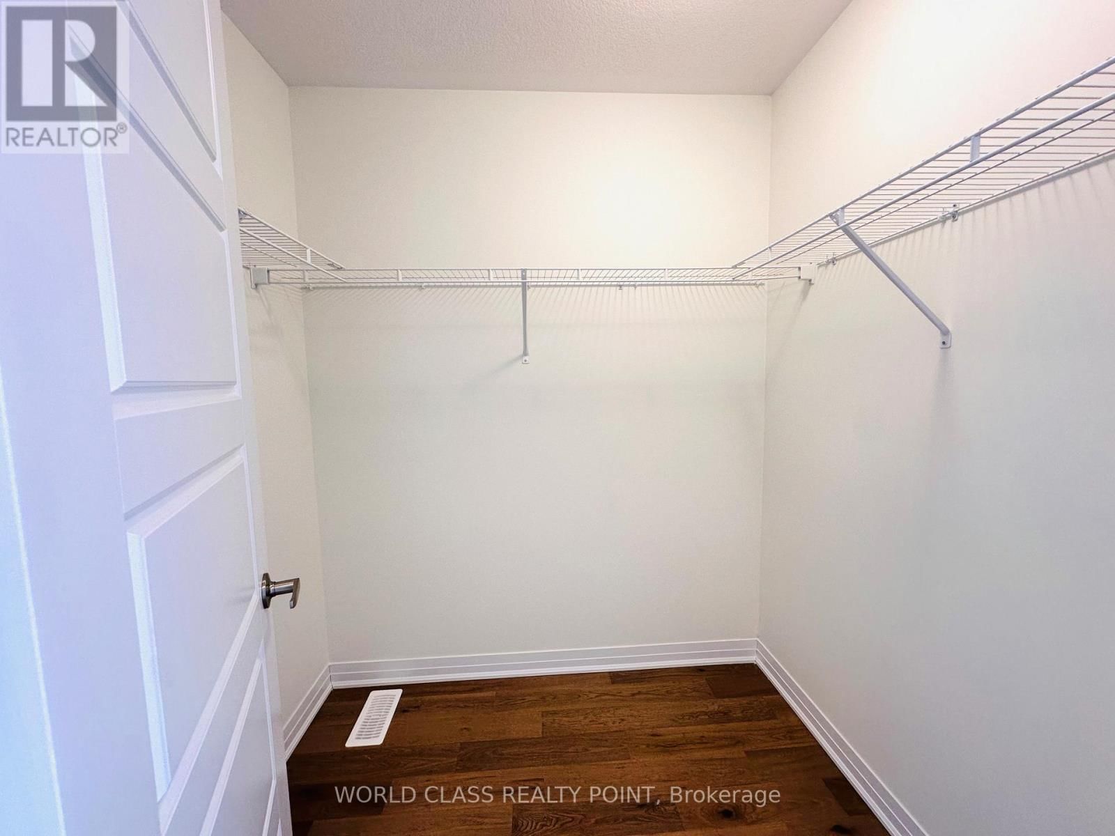 153 WILMOT ROAD Image 33