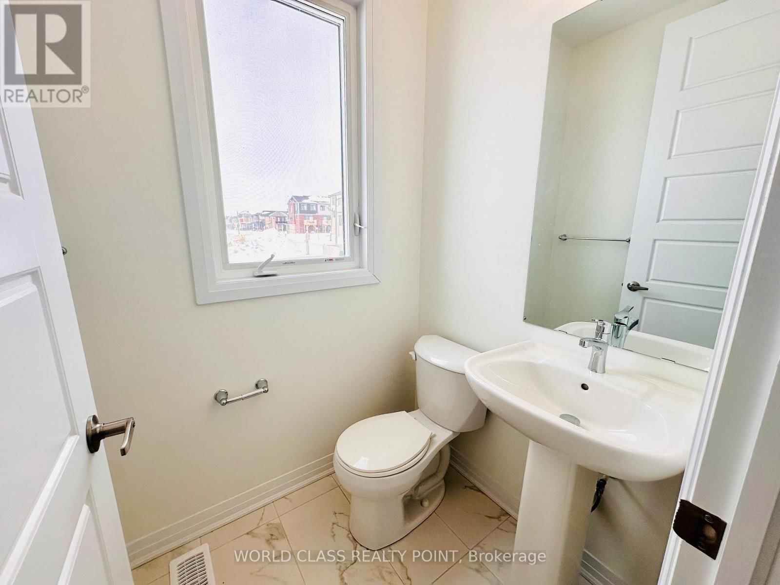 153 WILMOT ROAD Image 5