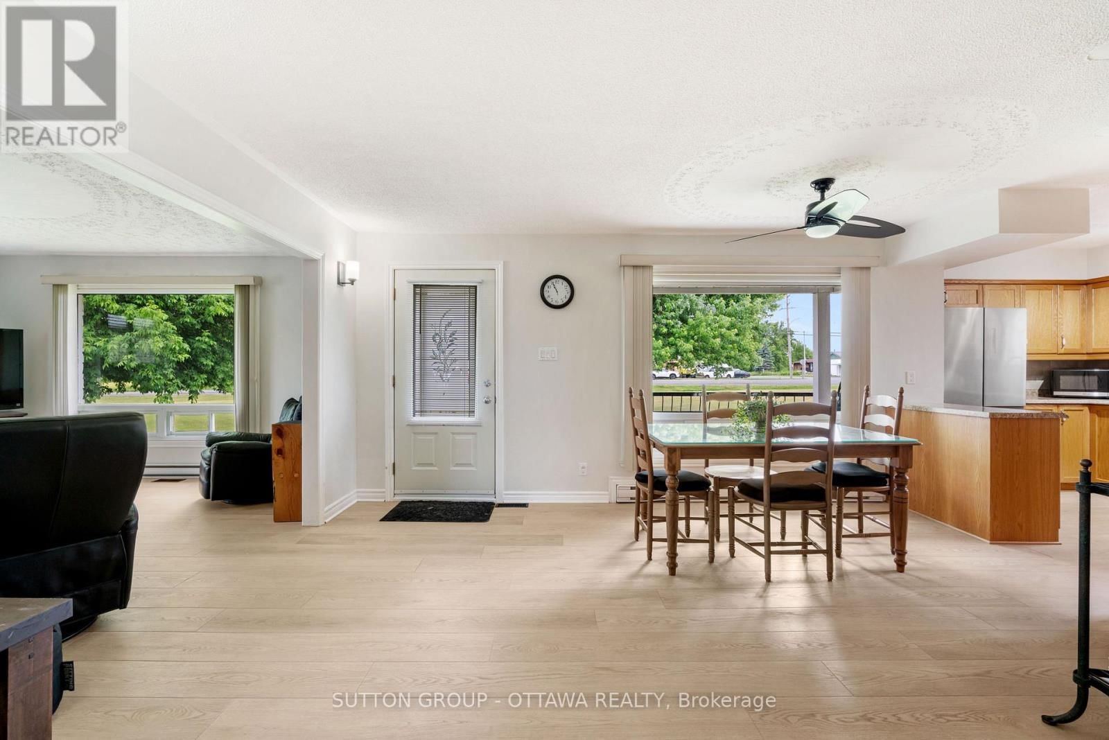 20330 LOCHIEL ROAD Image 14