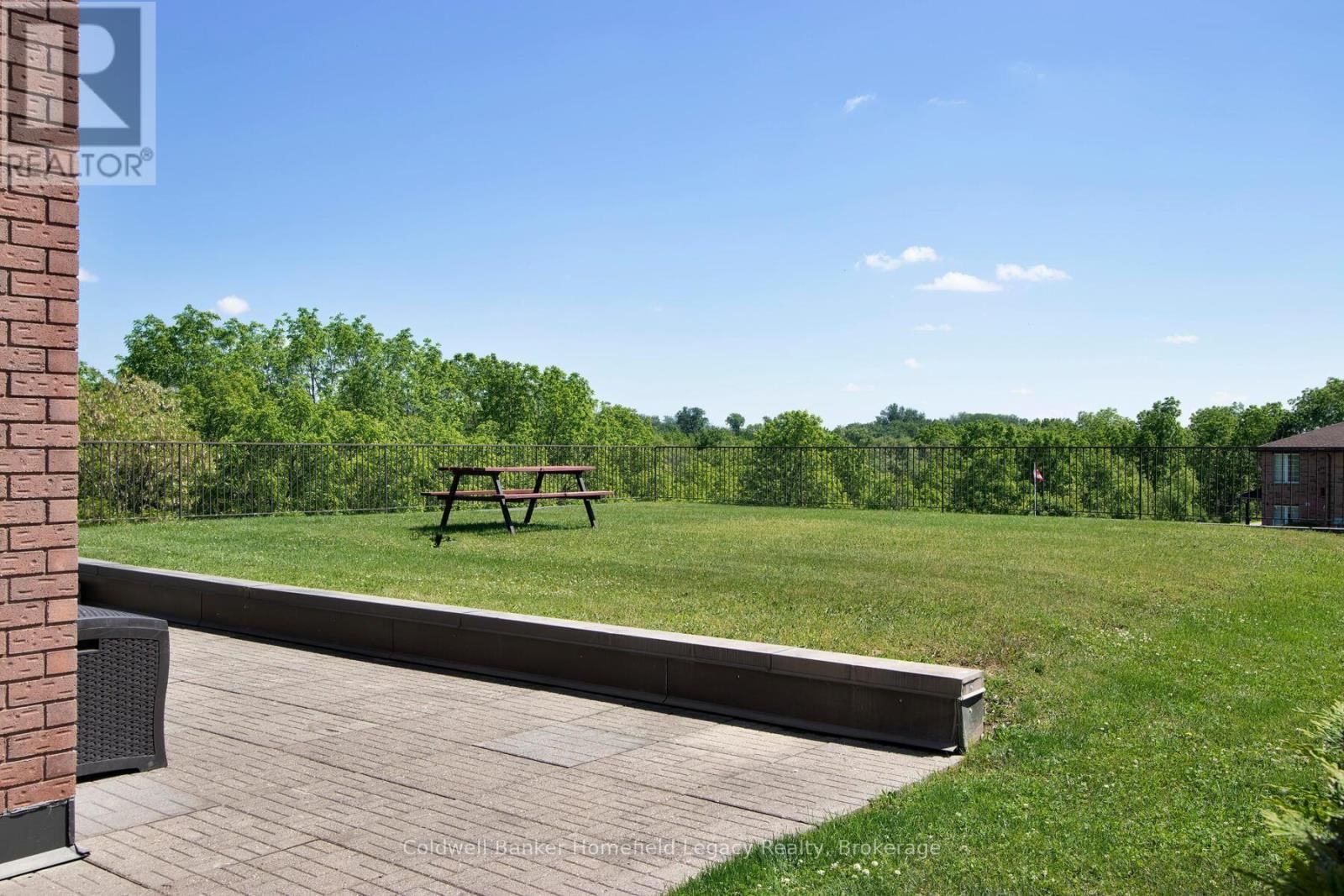 22 ST ANDREW STREET NORTH Image 22