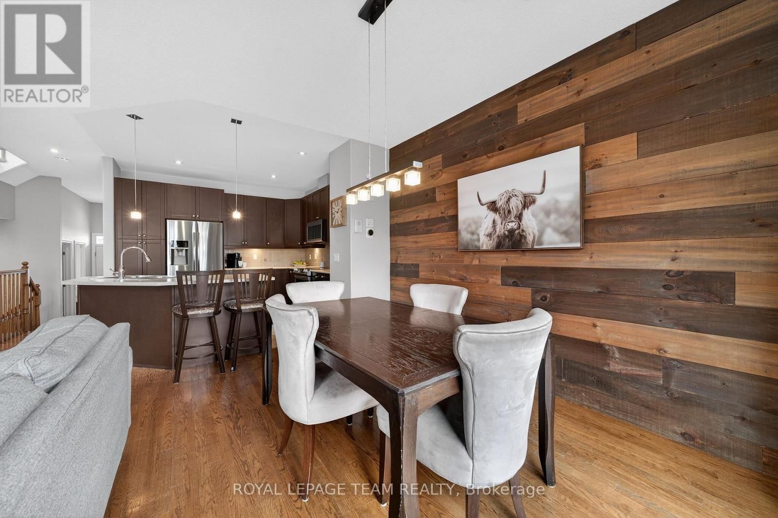 336 GLENBRAE AVENUE Image 15