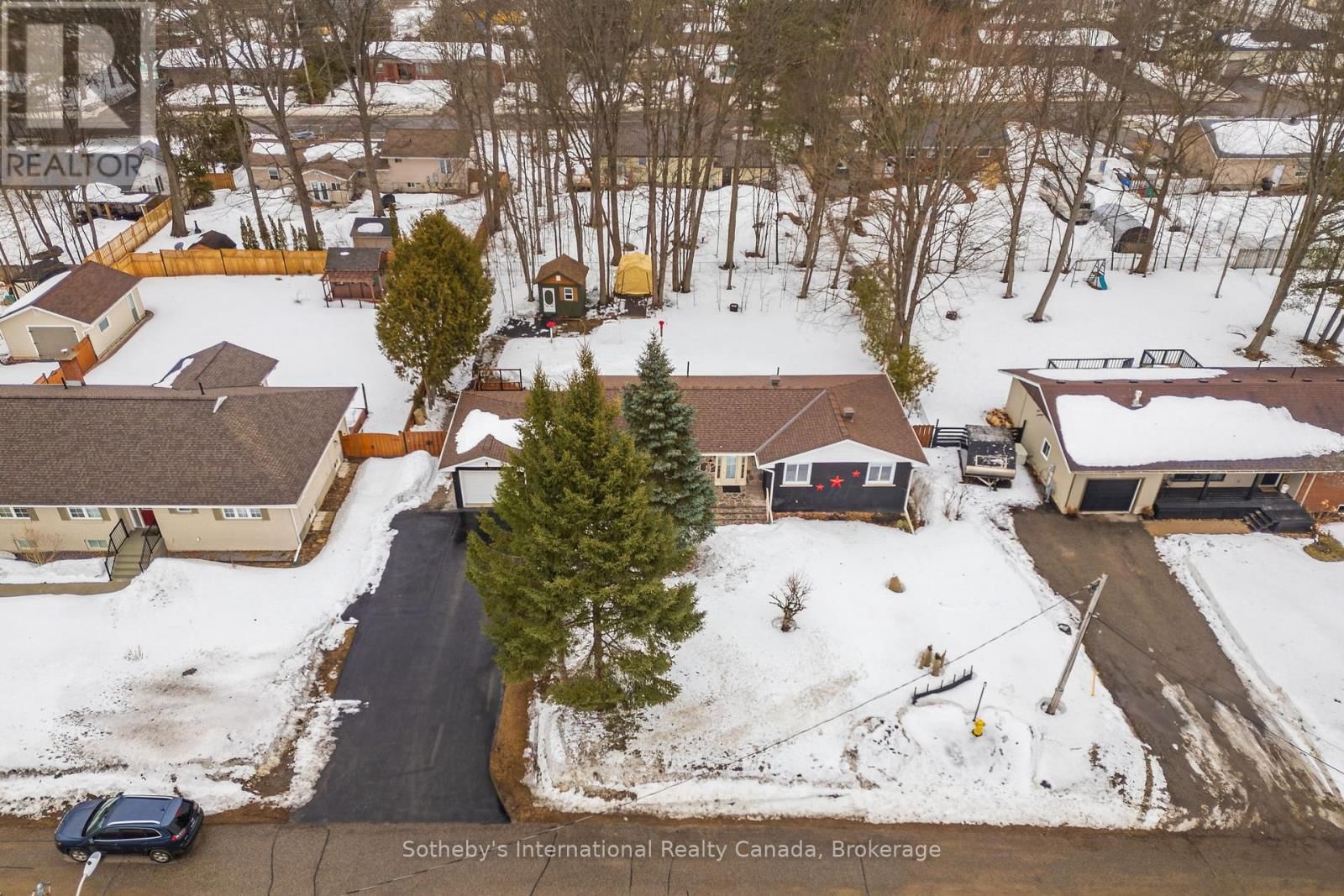 230 ALEXANDER STREET Image 40