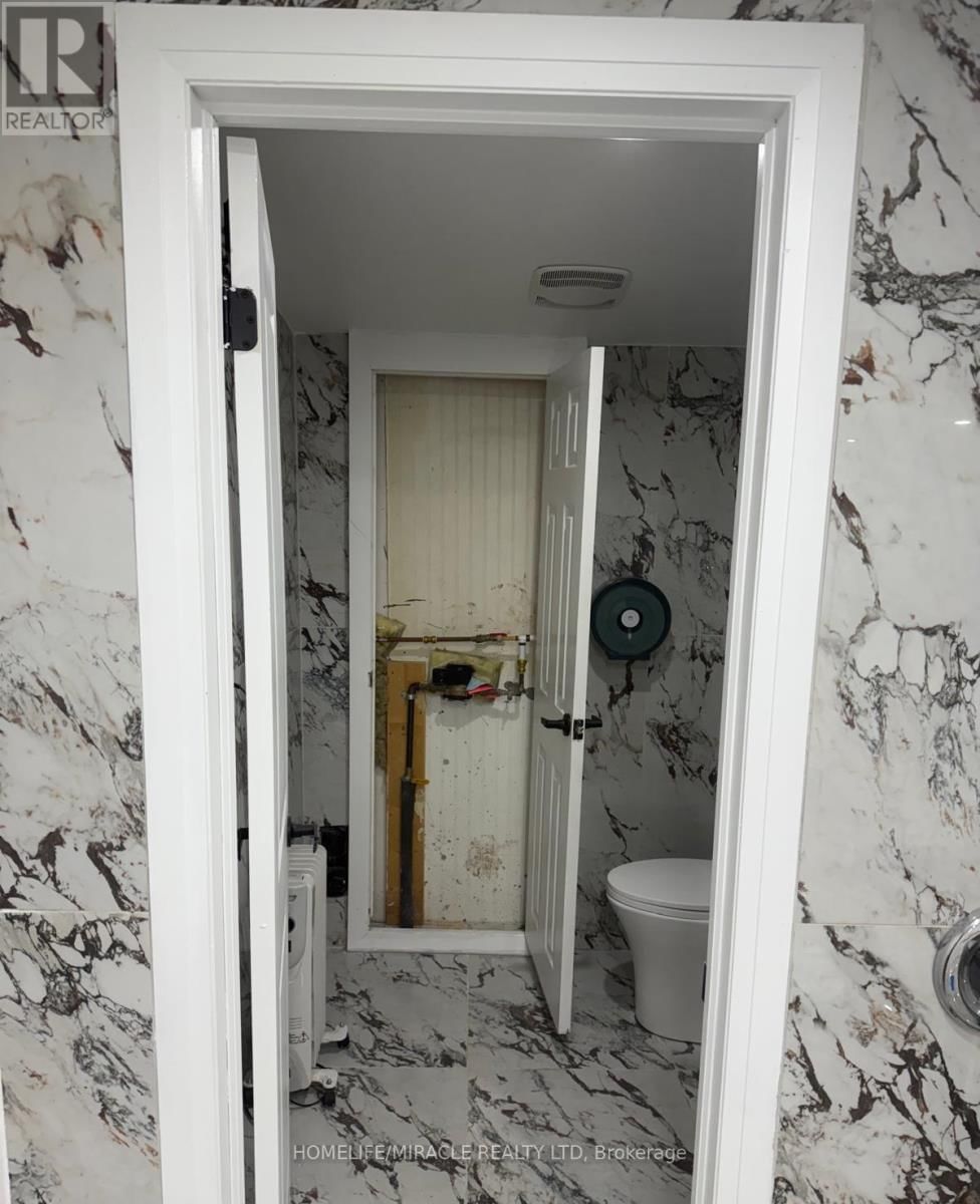 69 SOUTHWORTH STREET NORTH Image 21