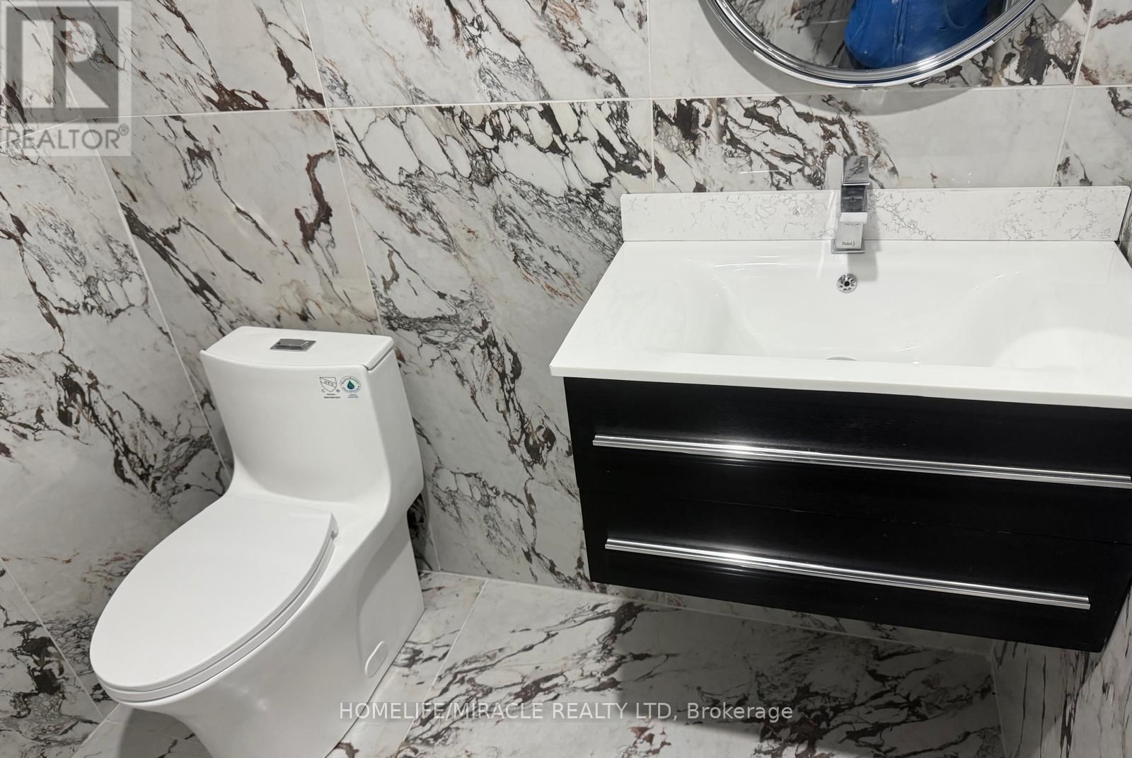 69 SOUTHWORTH STREET NORTH Image 28