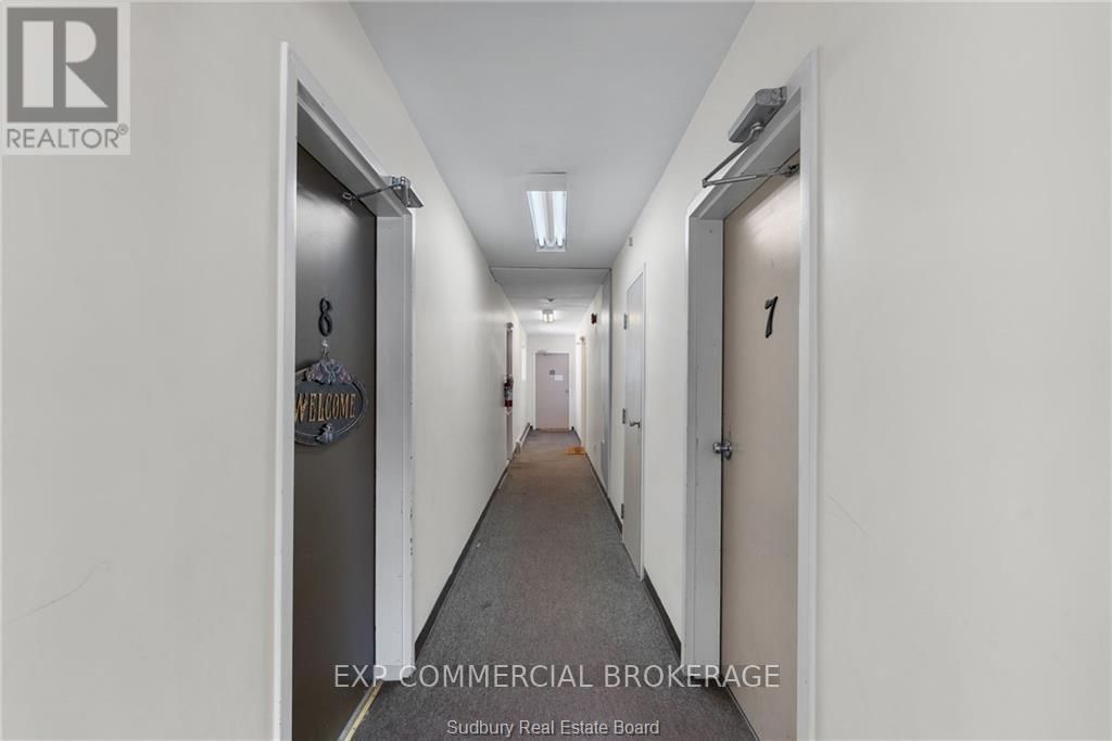 29 LAREN STREET Image 26