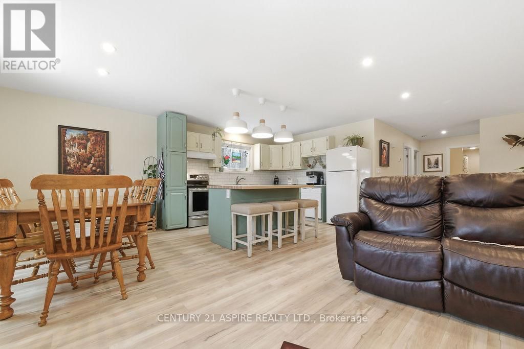 3 IRMA STREET Image 11