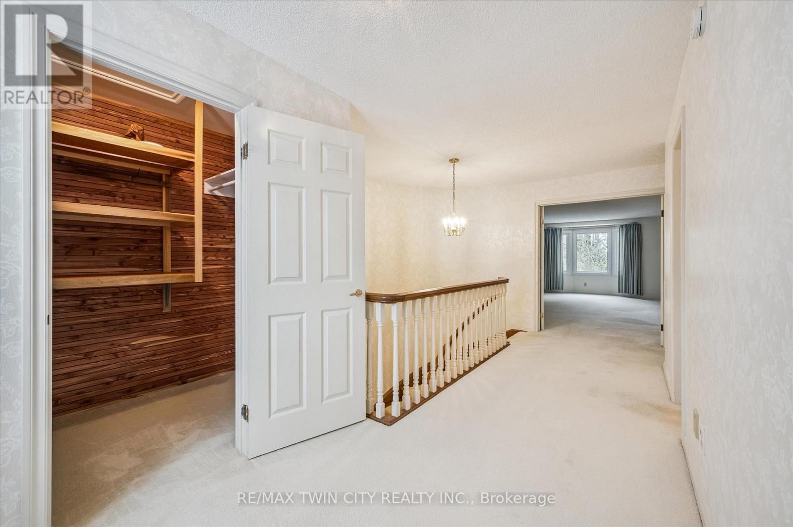 5 - 405 GLASGOW STREET Image 16