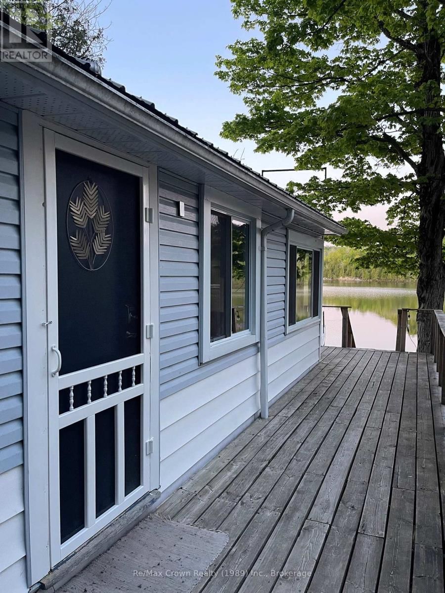 17 RIVERVIEW LANE Image 12