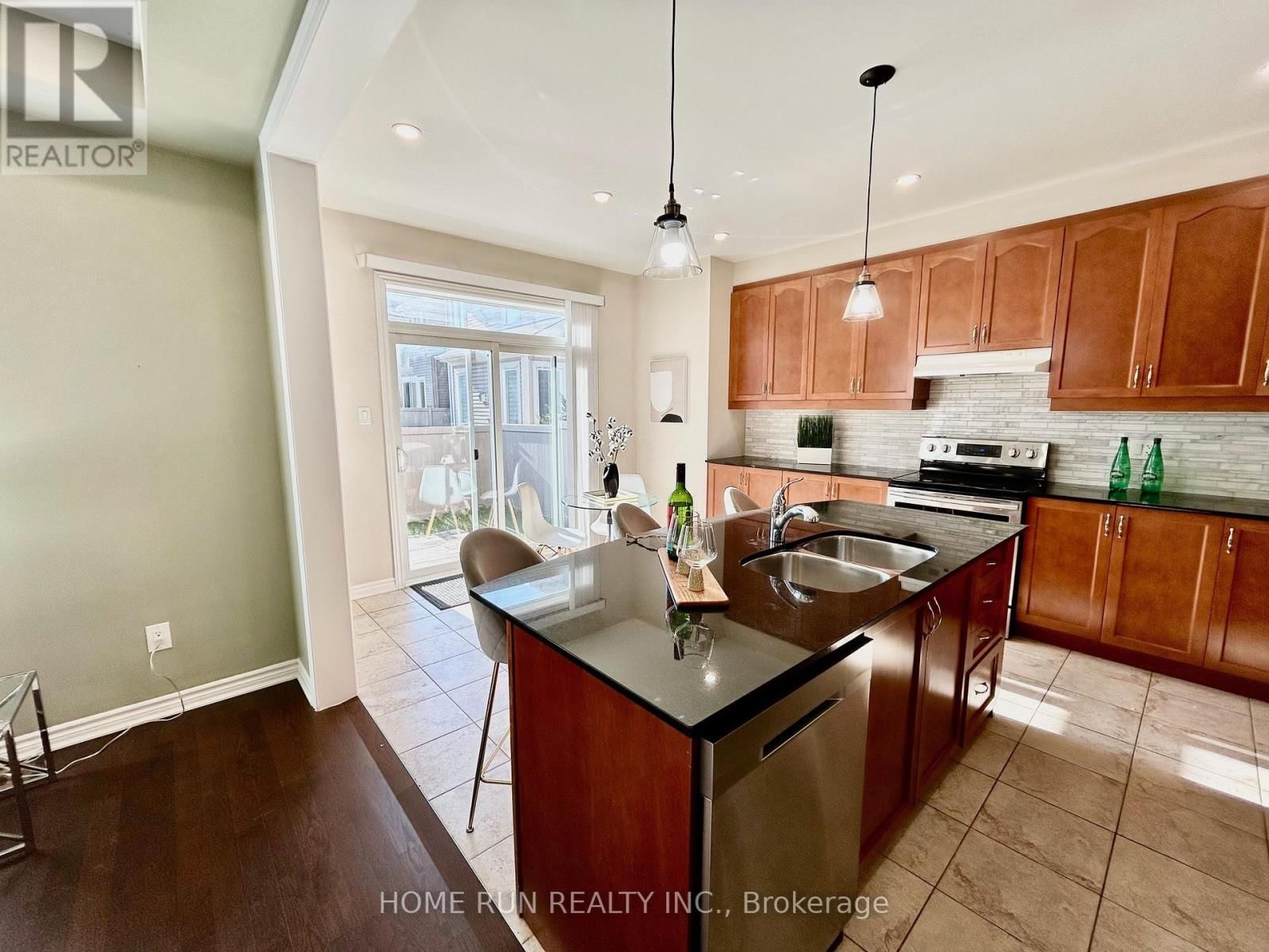 167 SANTOLINA STREET Image 25