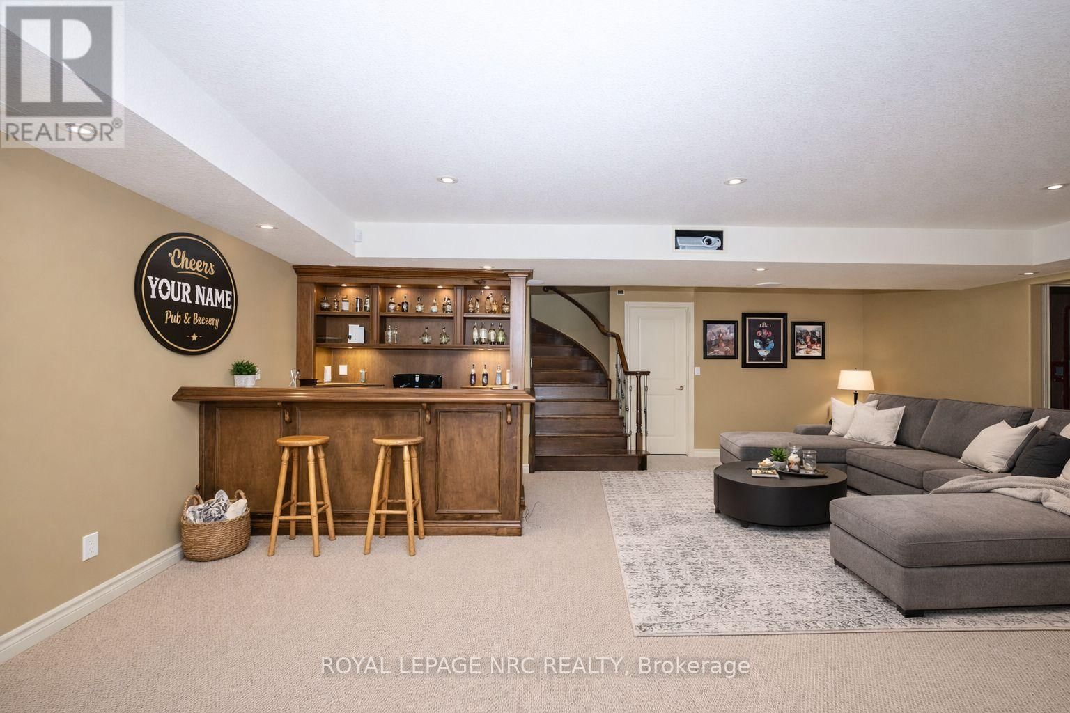 45 TIMBER CREEK CRESCENT Image 40