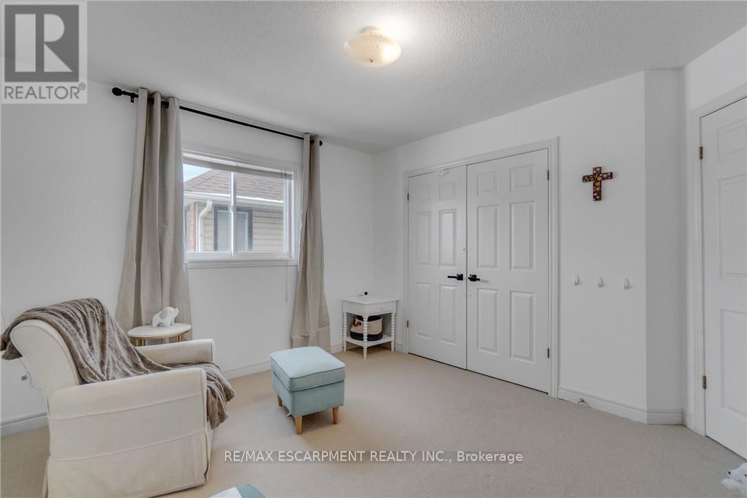 191 HAWKSWOOD TRAIL Image 40