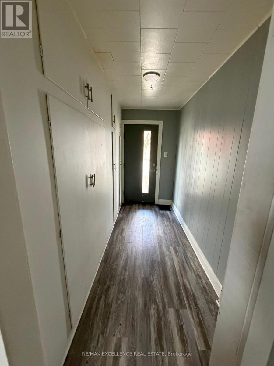 571 GREY STREET Image 12