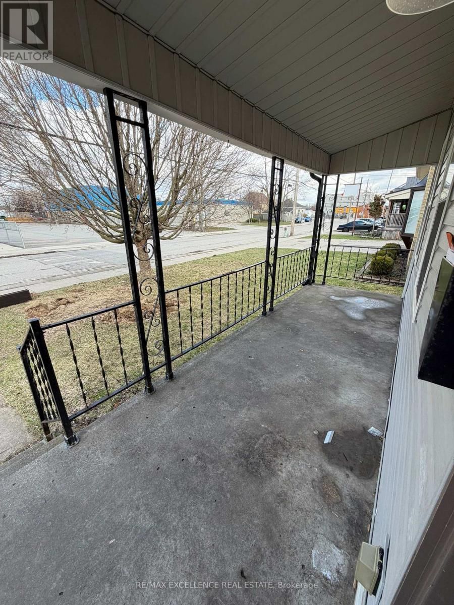 571 GREY STREET Image 9