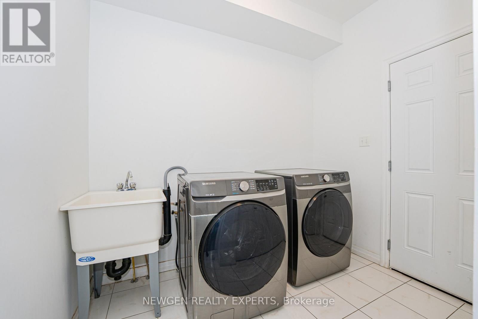 409 FREURE DRIVE Image 29