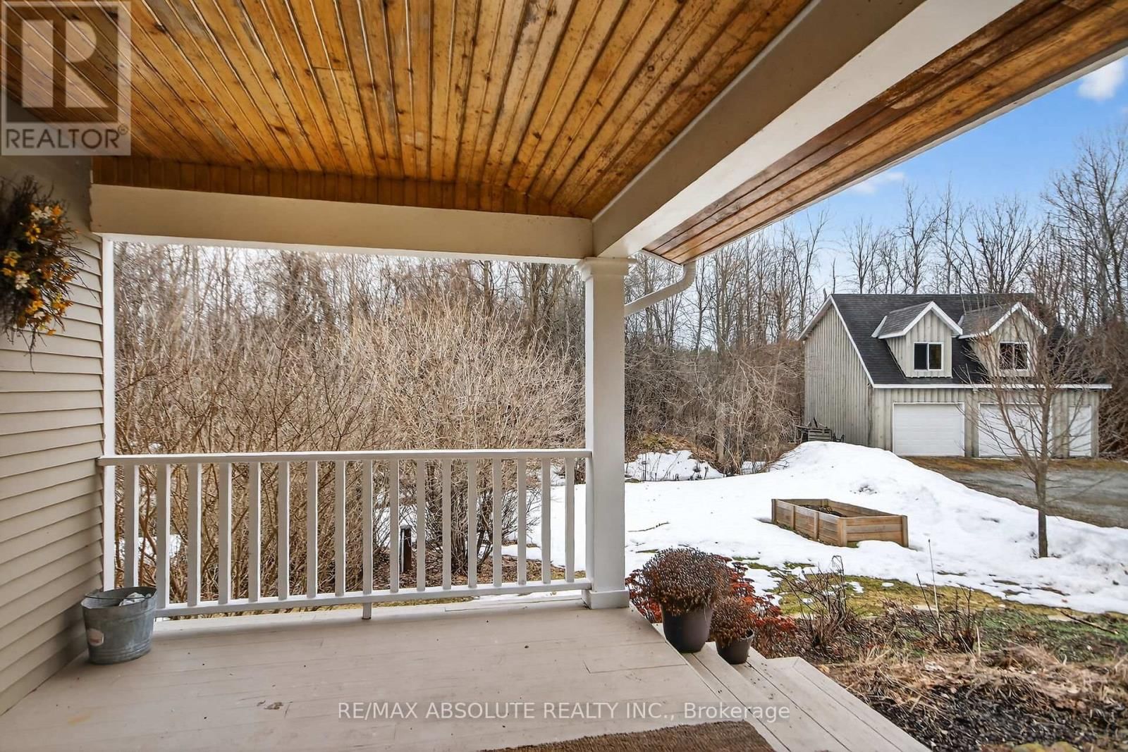 689 RIDEAU RIVER ROAD Image 5