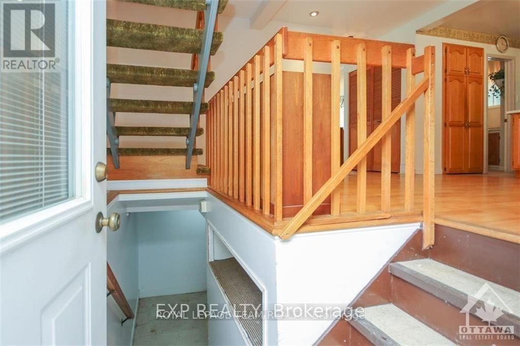 104 PRESLAND ROAD WEST Image 15