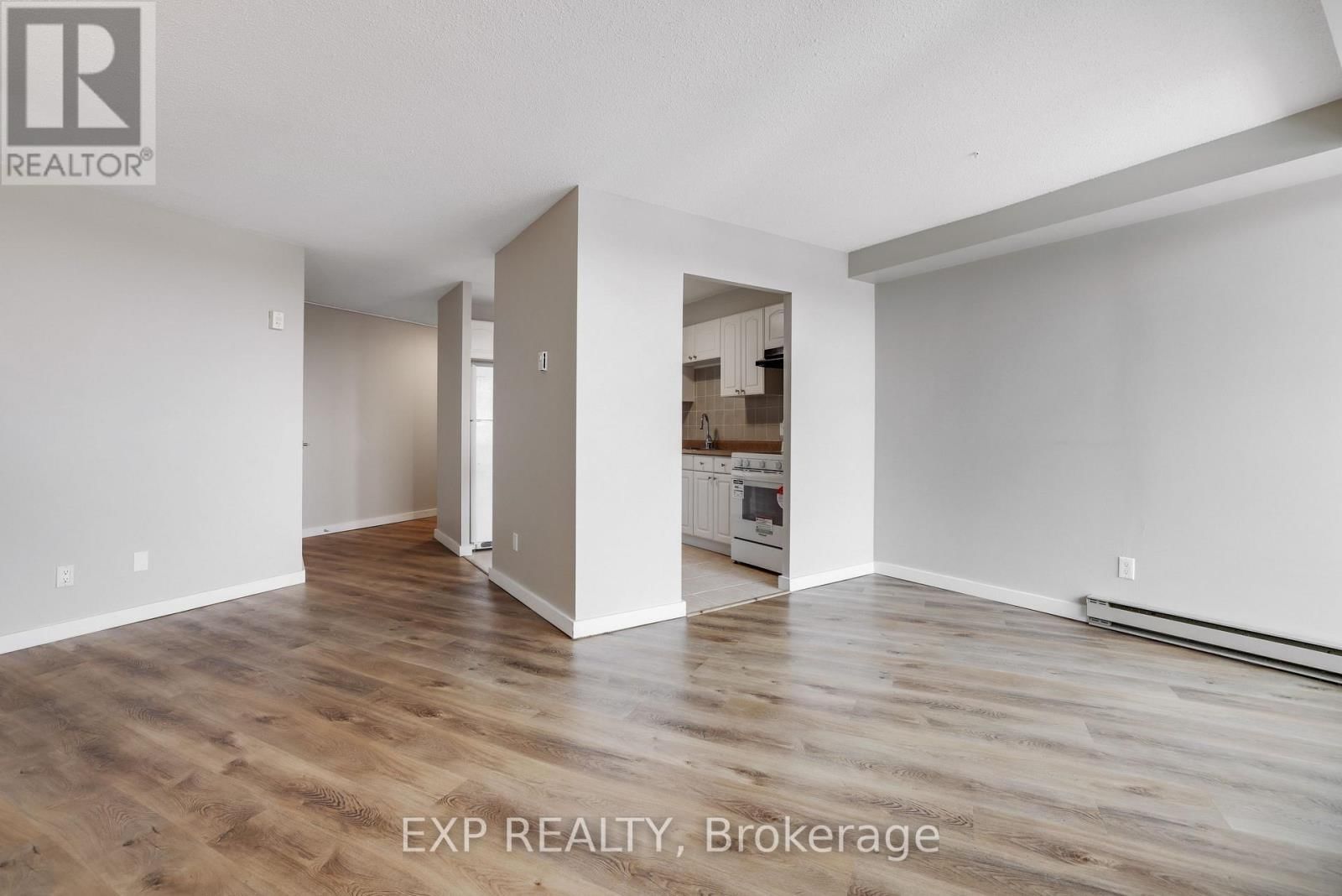 1380 PRINCE OF WALES DRIVE Image 10