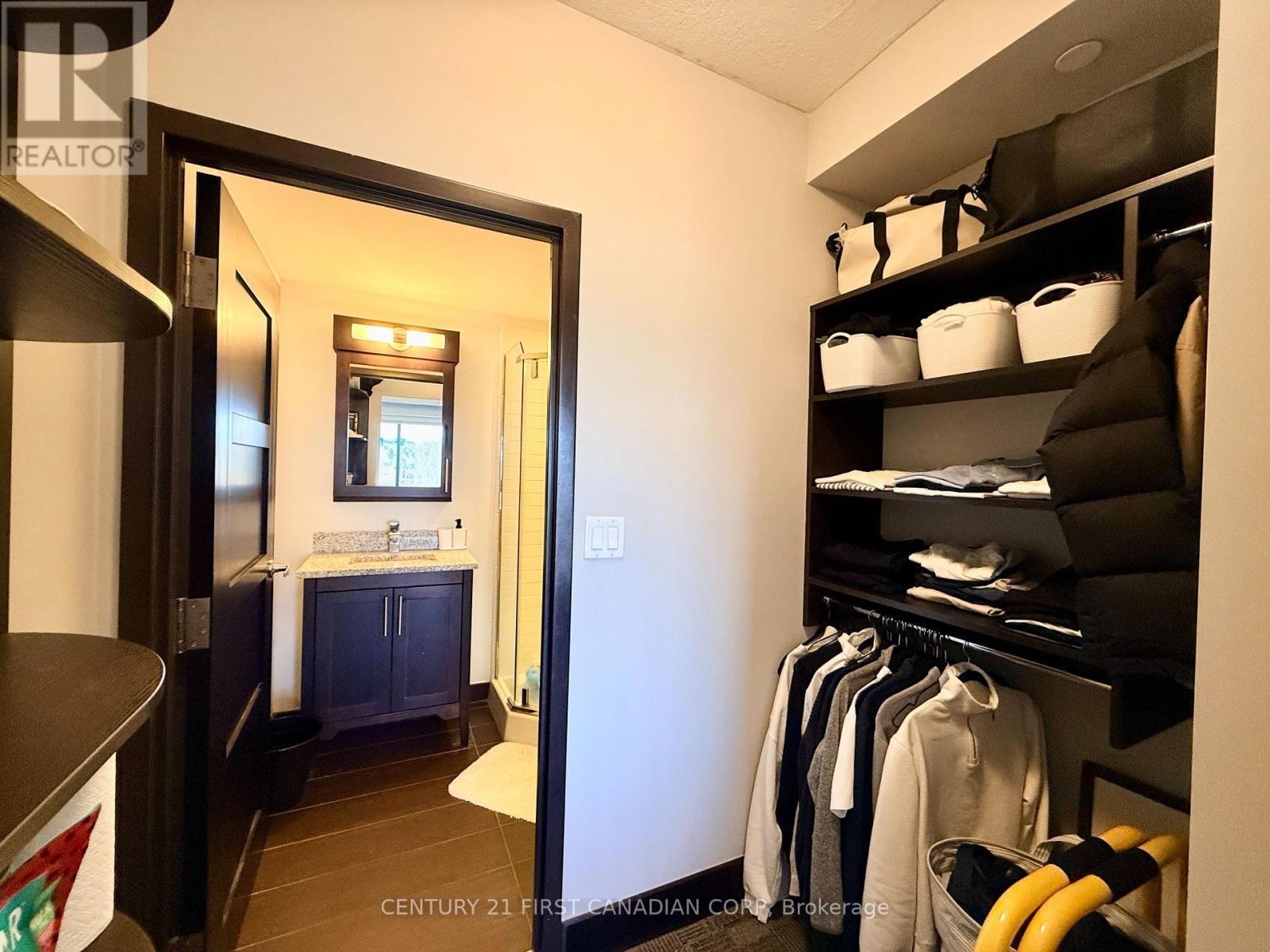 710 - 1235 RICHMOND STREET Image 8