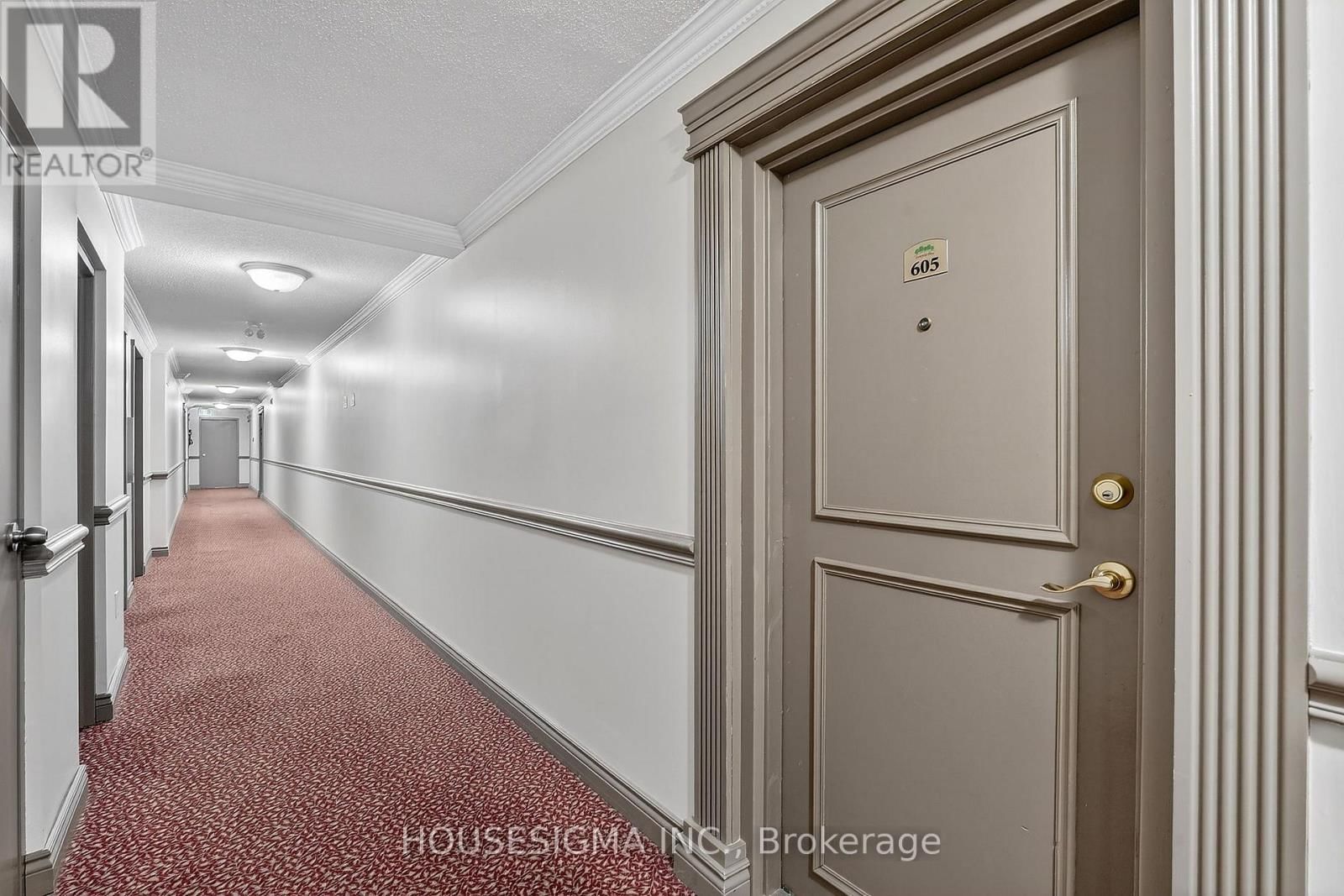 605 - 6390 HUGGINS STREET Image 39