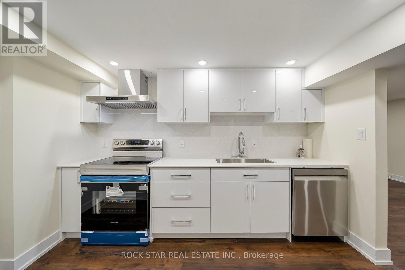 Lower - 78 LEASIDE DRIVE Image 9