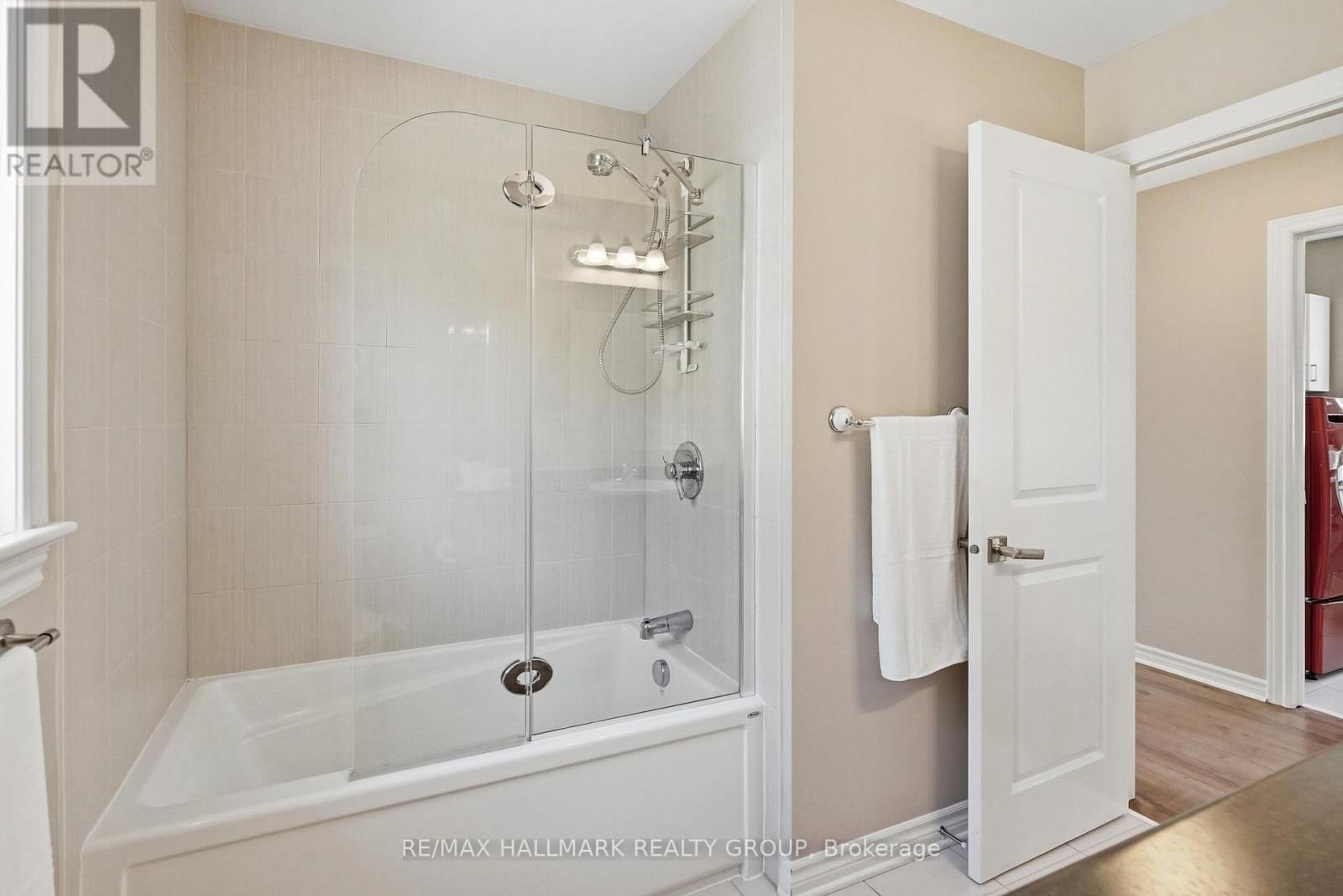 570 BAIE-DES-CASTORS STREET Image 20