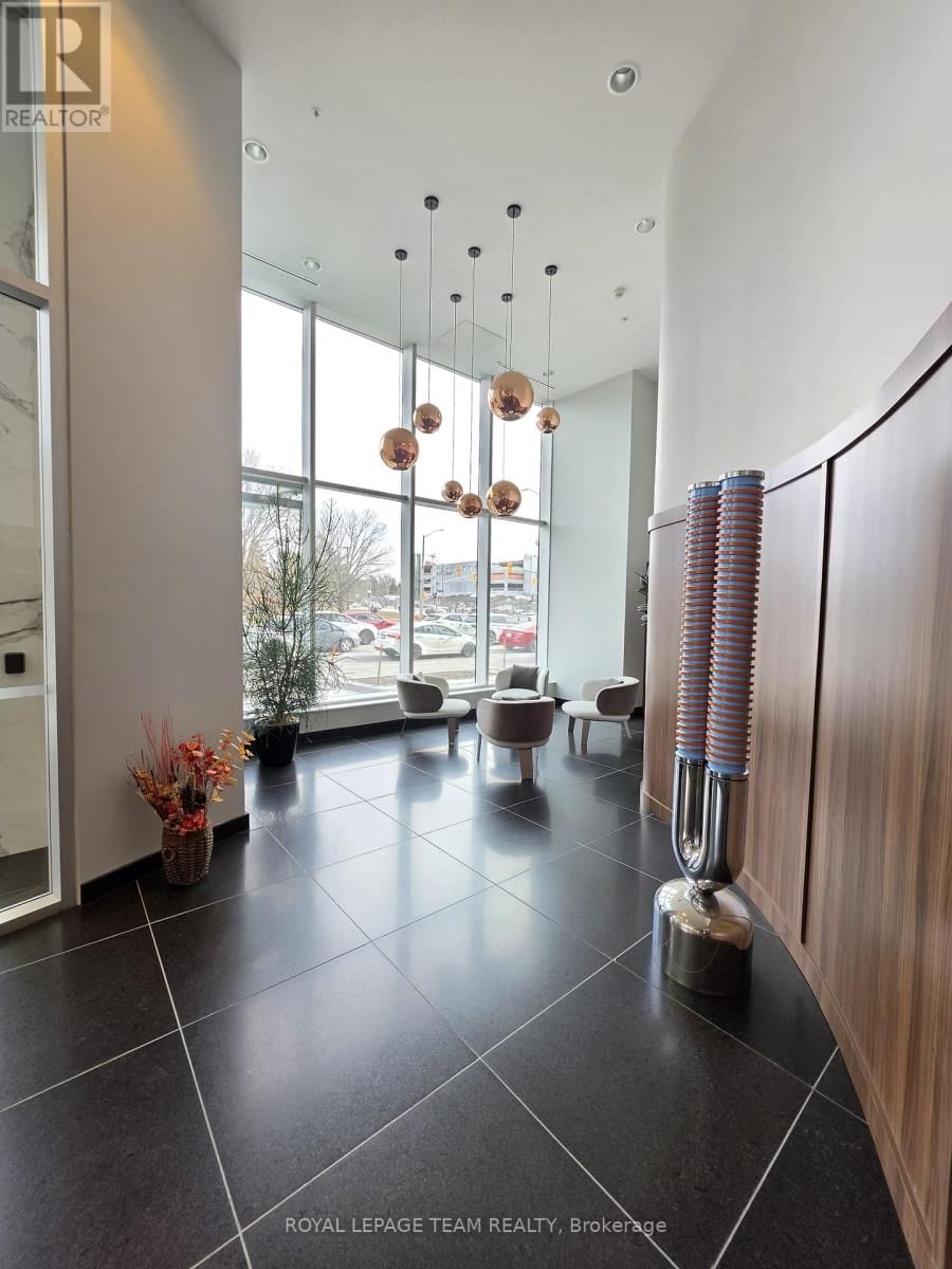 905 - 805 CARLING AVENUE Image 35