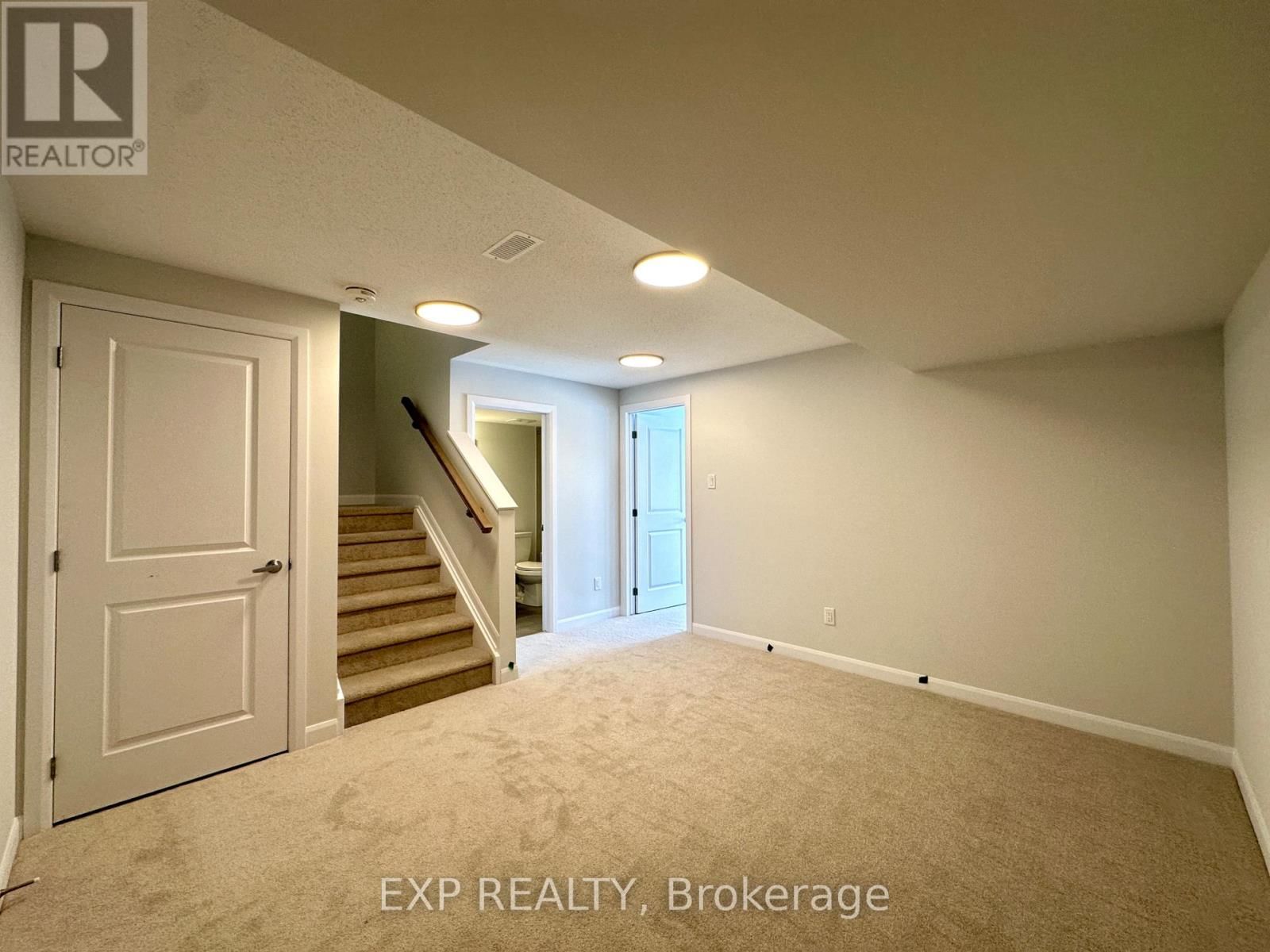 271 BANKSIDE WAY Image 26