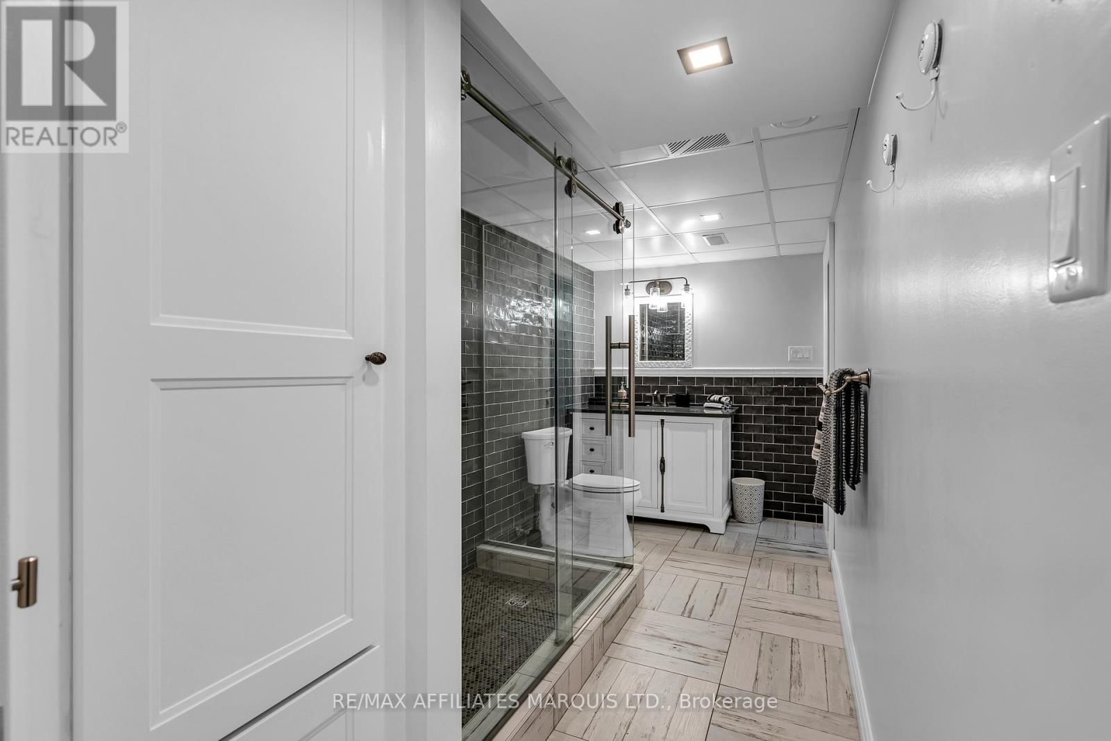 18833 PARAGON ROAD Image 40