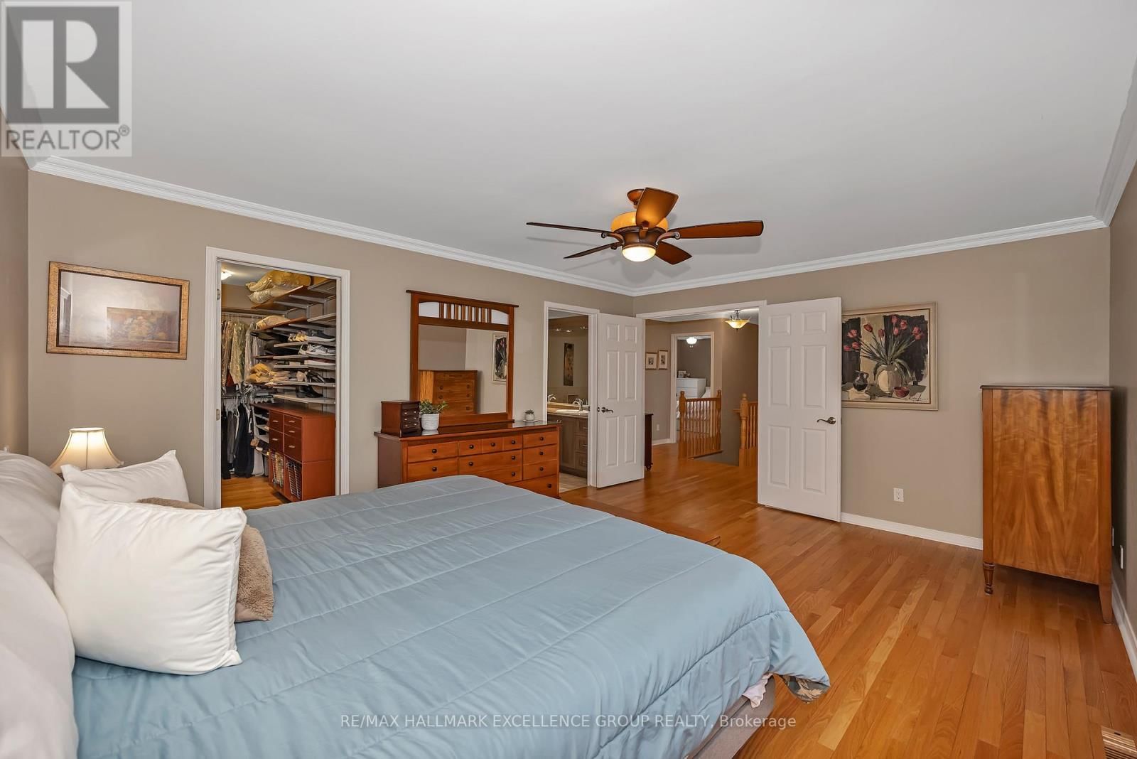 2691 COLMAN STREET Image 23