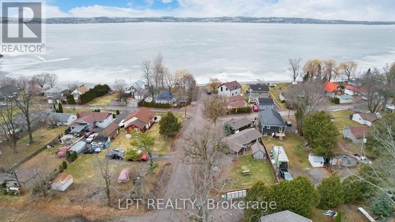 HALSTEAD BEACH ROAD Image 31